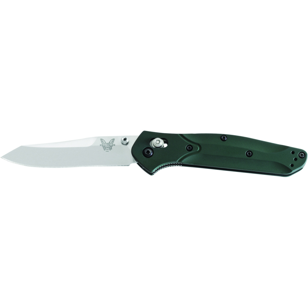 Benchmade 940: Osborne Design Fällkniv en stor kniv i ett litet format och den perfekta kombinationen av elegans och funktion.