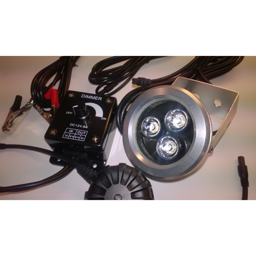 LED Strålkastare Lamphus Åtelbelysning. I Lager! Komplettering till Gyttorps stora åtelbelysnings paket, mer än en lampa, eller reservdel till samma paket!