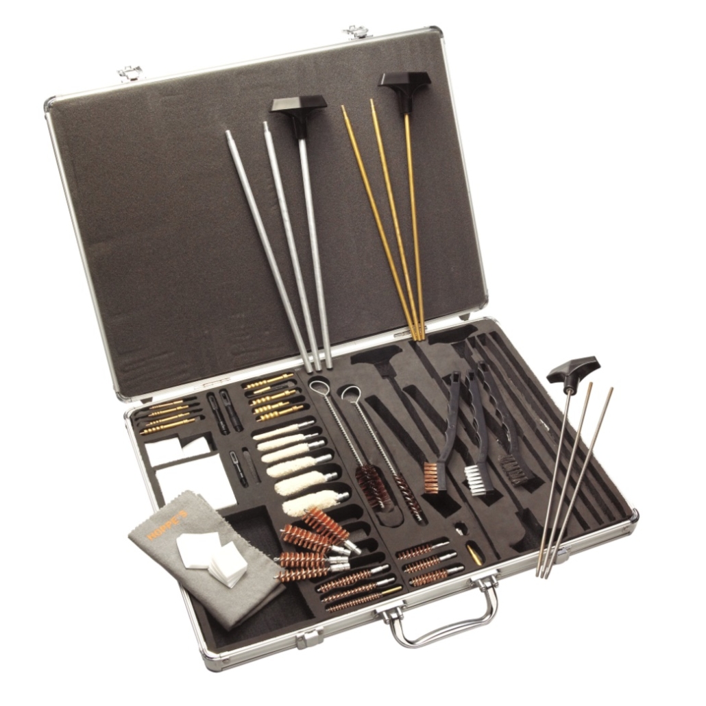 Hoppe's Premium Rengörings-kit Vapenvård är ett heltäckande vapenvårds kit för pistol, studsare, hagelgevär från kaliber .22 och uppåt!