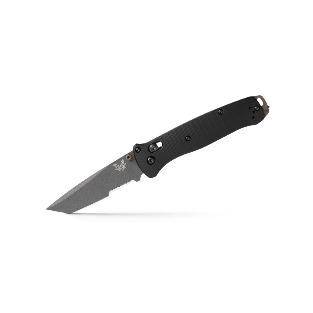 Fällkniv Benchmade 537SGY-03 Bailout genial låsmekanism som av många rankas som nr. 1. Fördelarna med Axis-lock ligger i snabbheten, hållbarheten och säkerheten!