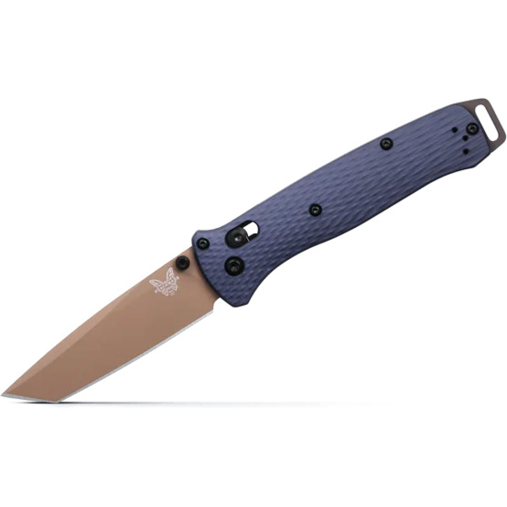 Fällkniv Benchmade 537FE-02 Bailout genial låsmekanism som av många rankas som nr. 1. Fördelarna Axis-lock ligger i snabbheten, hållbarheten och säkerheten.