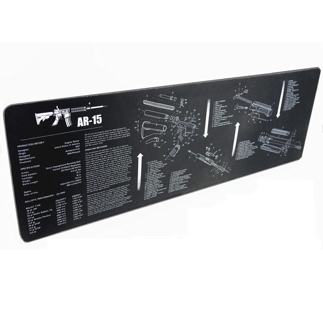 Vapenvårdsmatta AR-15 Oljeresistent med tryckt vapendiagram, antislip material i botten på mattan så den ligger stadigt på underlaget!