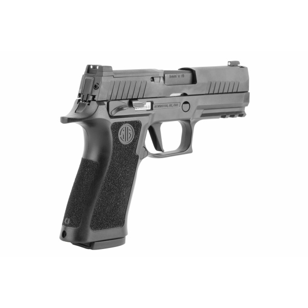 Sig Sauer ProForce P320 X-Carry Designad för professionell träning, den avancerade P320 XCarry airsoftpistolen är en autentisk kopia av 9mm pistolen när det gäller vikt, balans och hantering. 