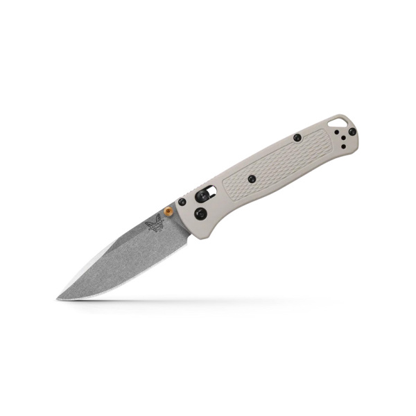 Benchmade 535-12 Bugout en lättviktskniv som snabbt blivit en av Benchmades mest populära knivar. Användarvänligt format med deras effektiva Axis-mekanism.