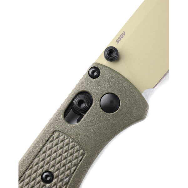 Benchmade 535TN-11 Bugout är en lättviktskniv som snabbt blivit en av Benchmades mest populära knivar. Perfekt som EDC eller lätt jakt/friluftskniv.