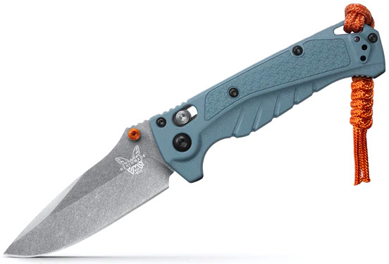 Benchmade 18065 Mini Adira Tillhör en specialkollektion med knivar av premiumsegmentet designade för att möta behoven hos fiskare och utomhusentusiaster.