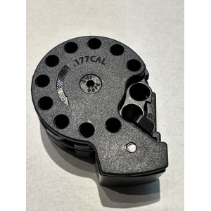 Snowpeak Magasin PR900 Gen3 4.5mm .177 är ett magasin som passar till Snowpeak PR900 Gen3. Magasin kapacitet är 12 stycken diaboler på dessa magasinen!